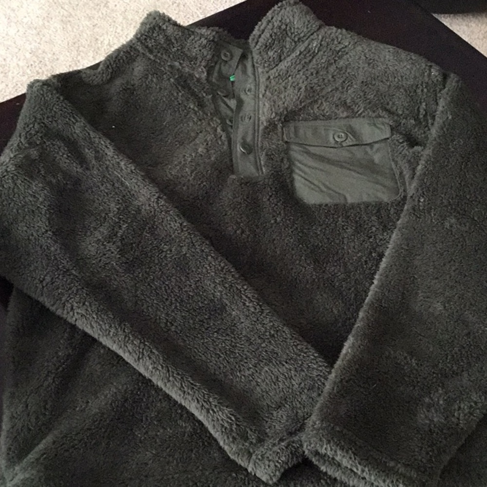 Soft Sherpa like pullover